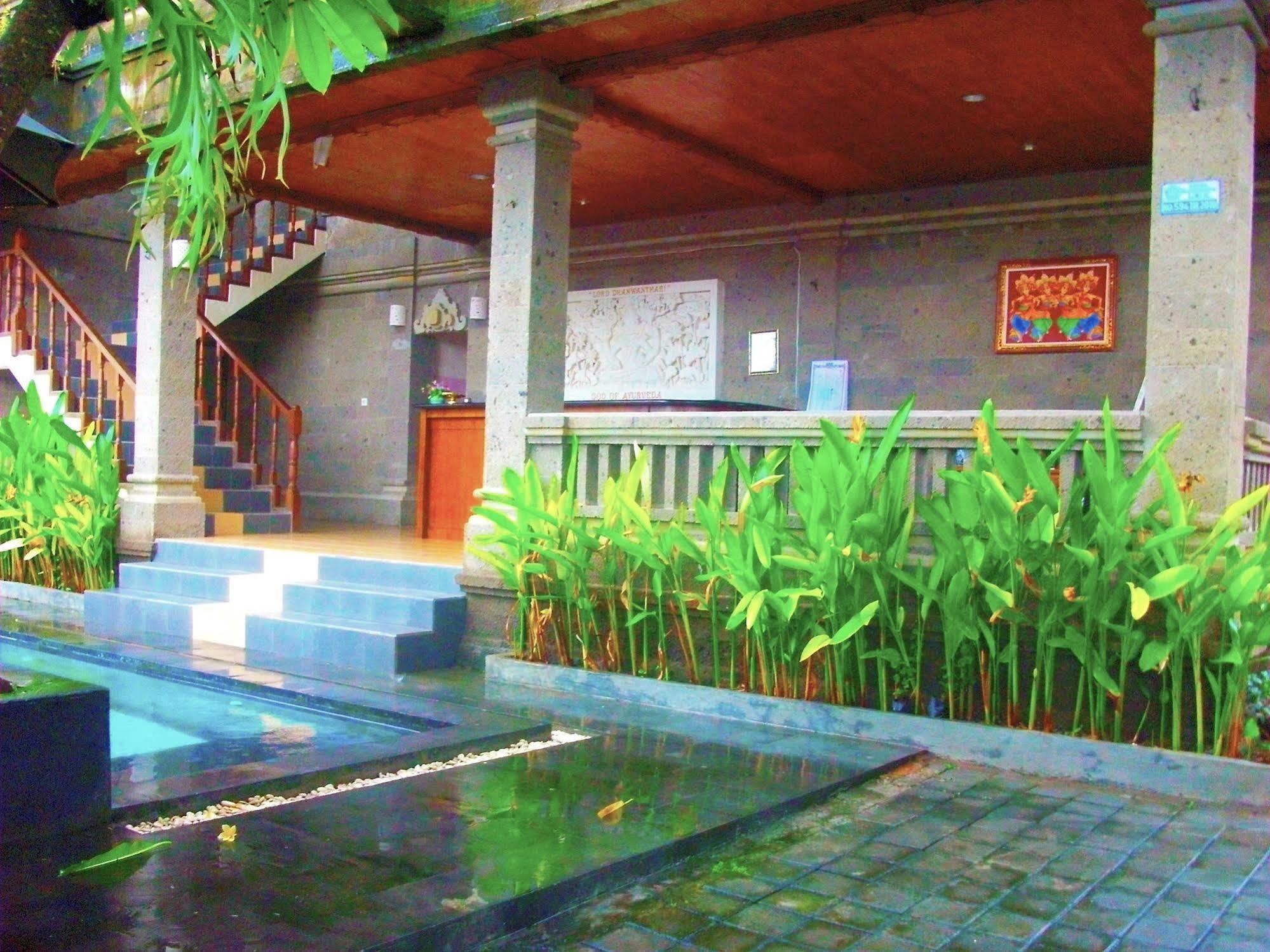 Villa Happy Jimbaran Exterior photo